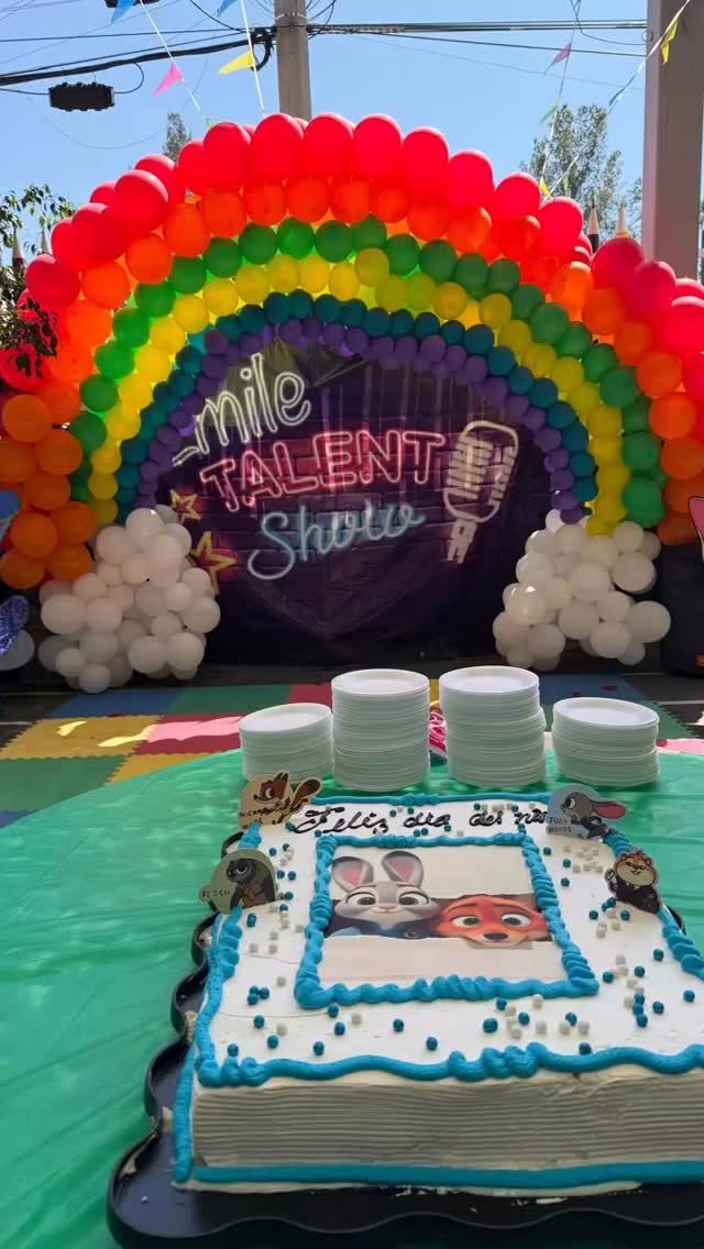 Instagram post from colegioemiledurkheim. This post is in position 3.
