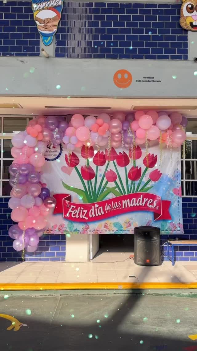Instagram post from colegioemiledurkheim. This post is in position 2.